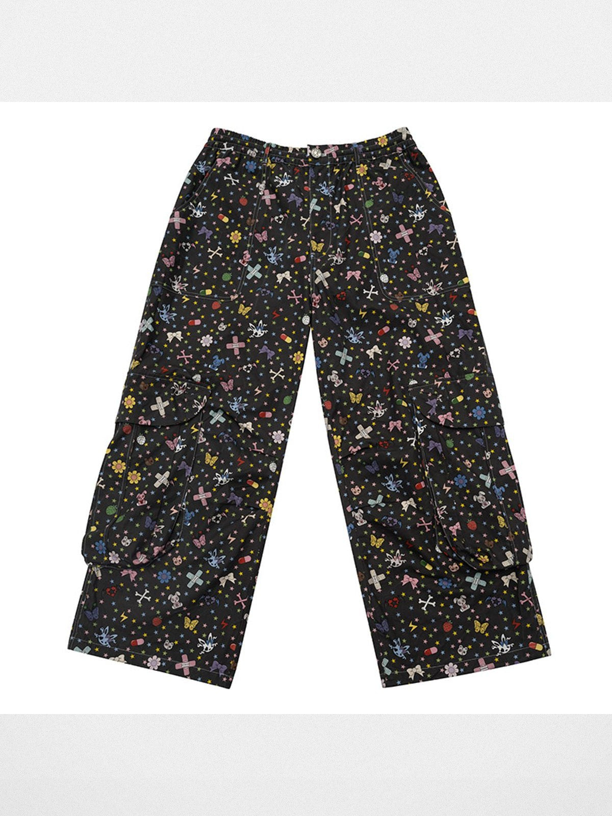 CFIERCE Sticker Print Wide Leg Cargo Pants in Black