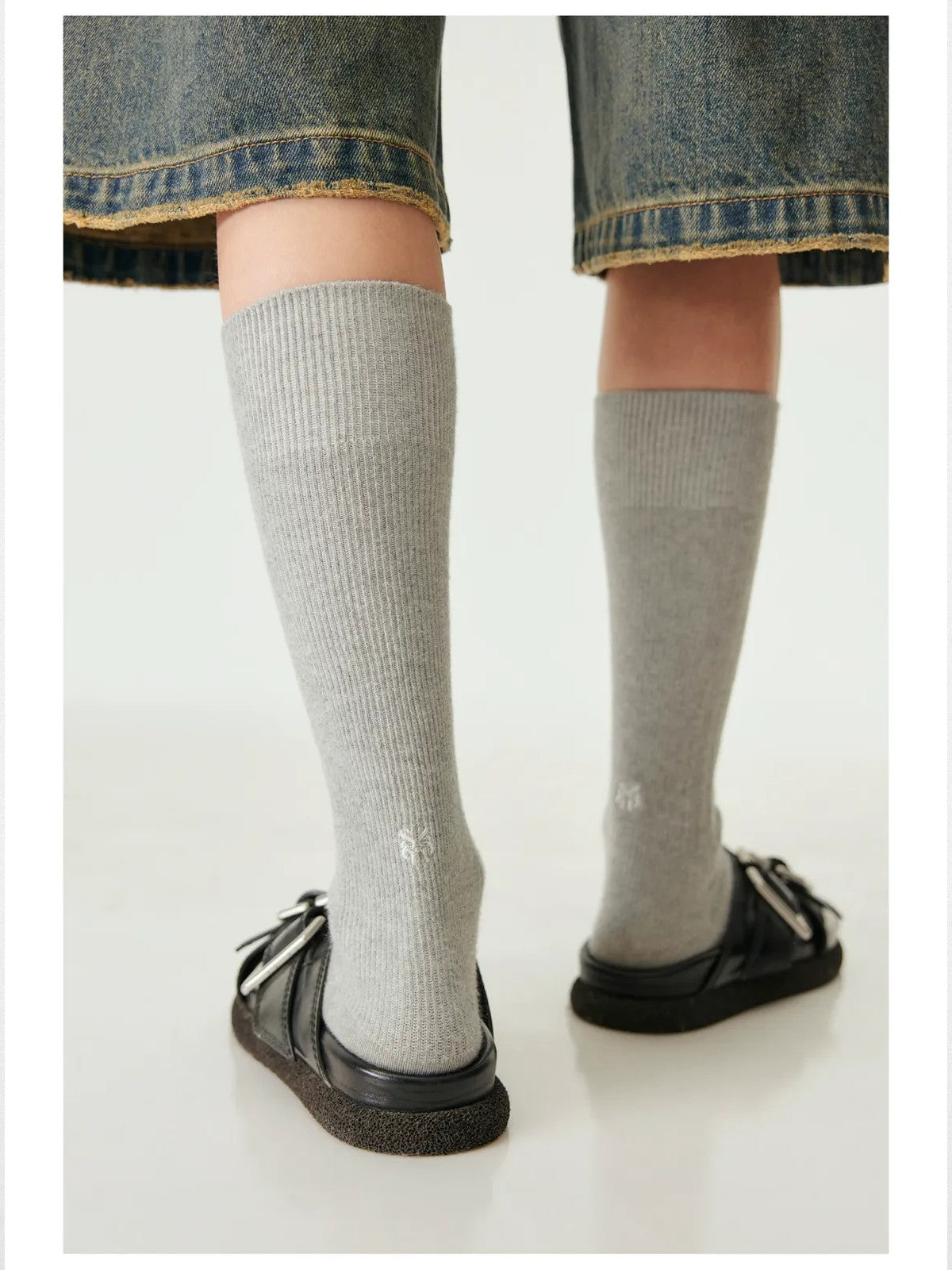 Simple Project Irregular Ribbed Crew Socks in Gray - On Model