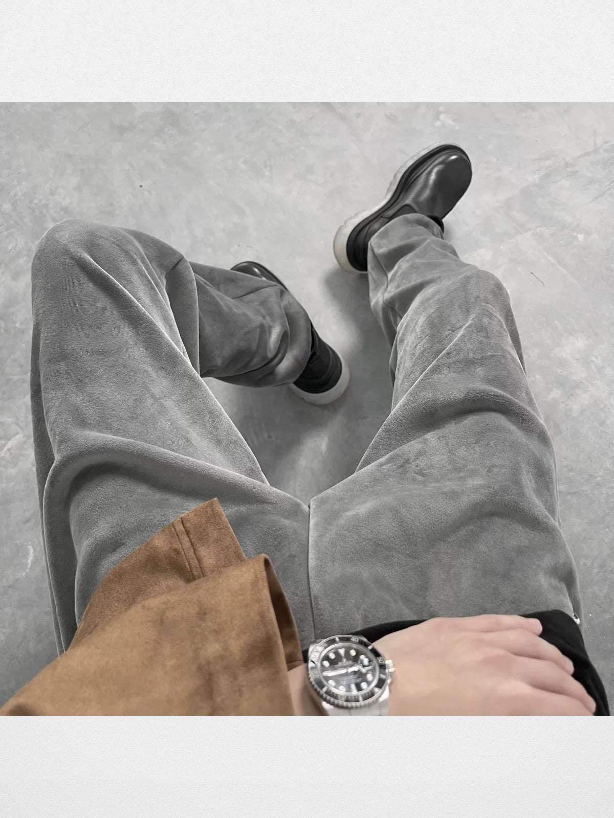 Roolrren Homme Heavyweight Silver Fox Fleece Joggers in Gray