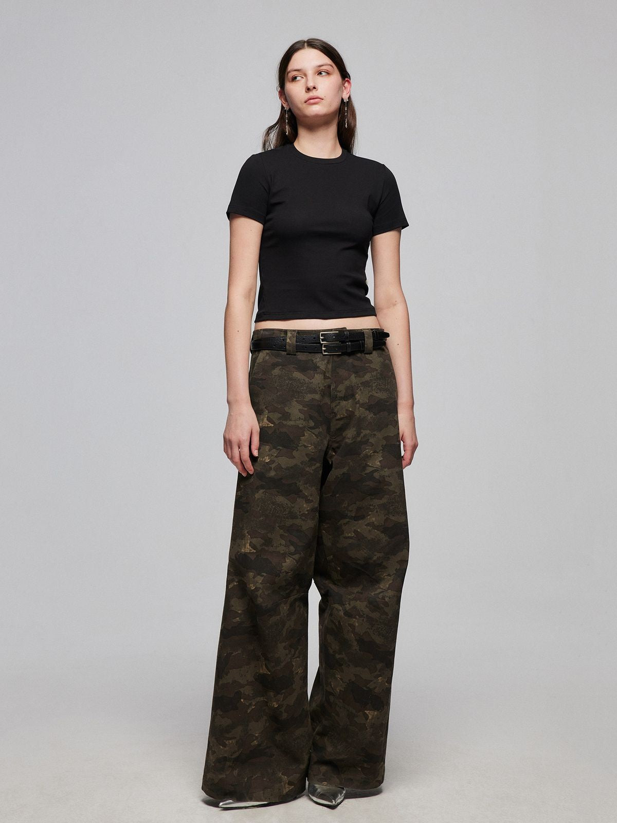 Simple Project Cotton Blend Asymmetric Seam Tee in Black - On Model