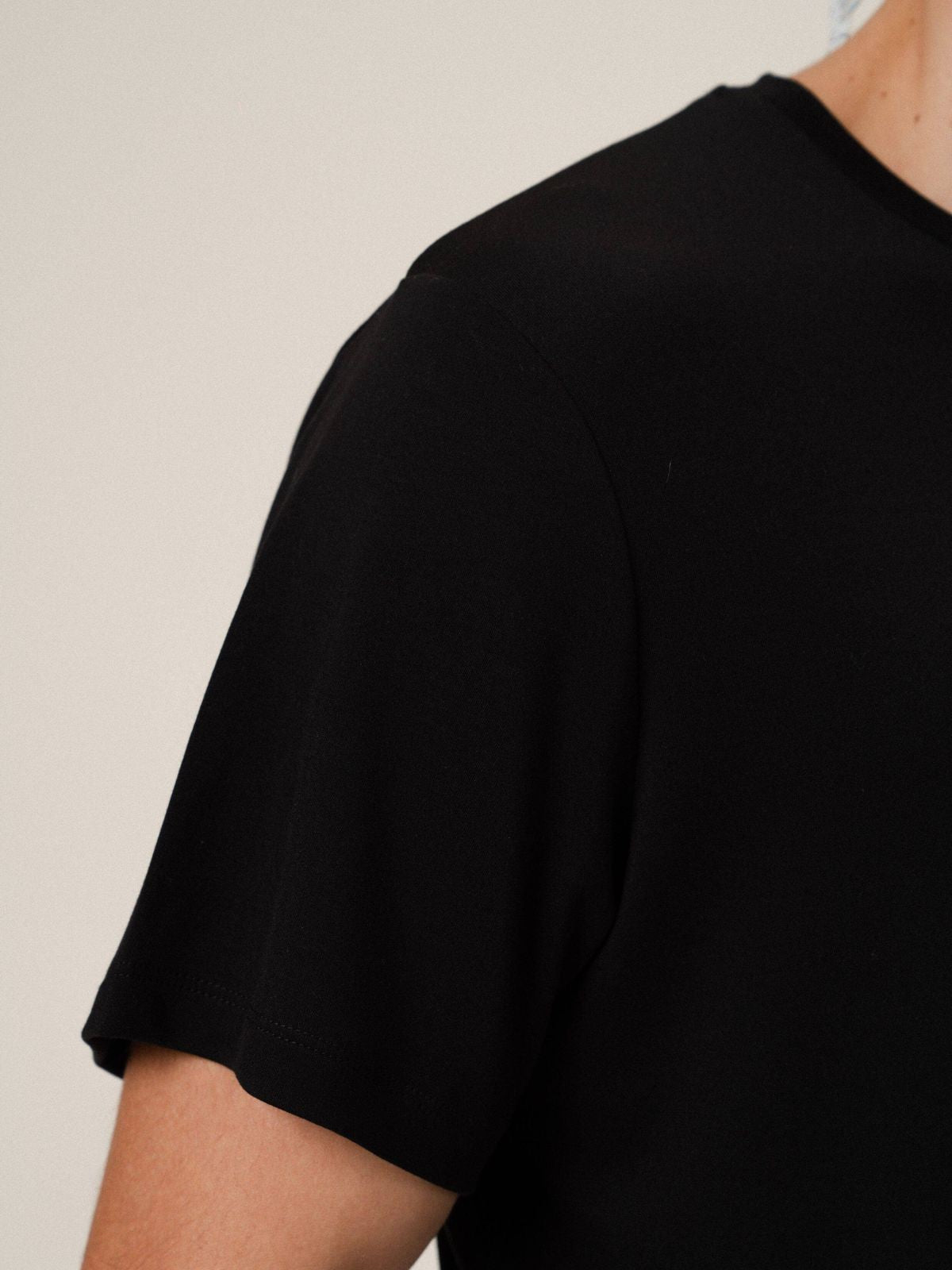 Retro 21 Liquid Ammonia Cotton T Shirt in Black - Detail