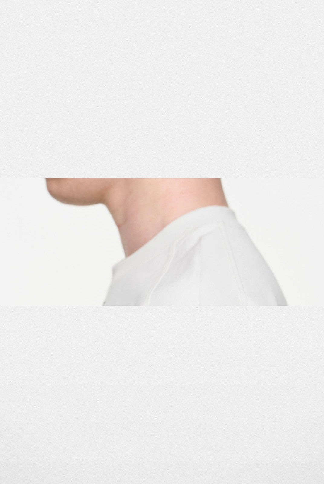 BLINDNOPLAN Embroidered Logo Cooling Tee in White - Detail