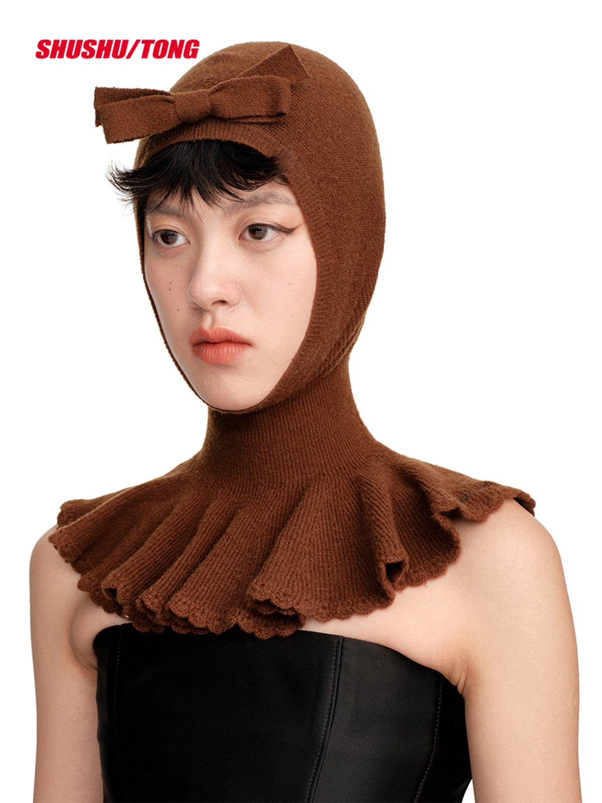 SHUSHUTONG Bow Detail Knit Balaclava in Brown - On Model