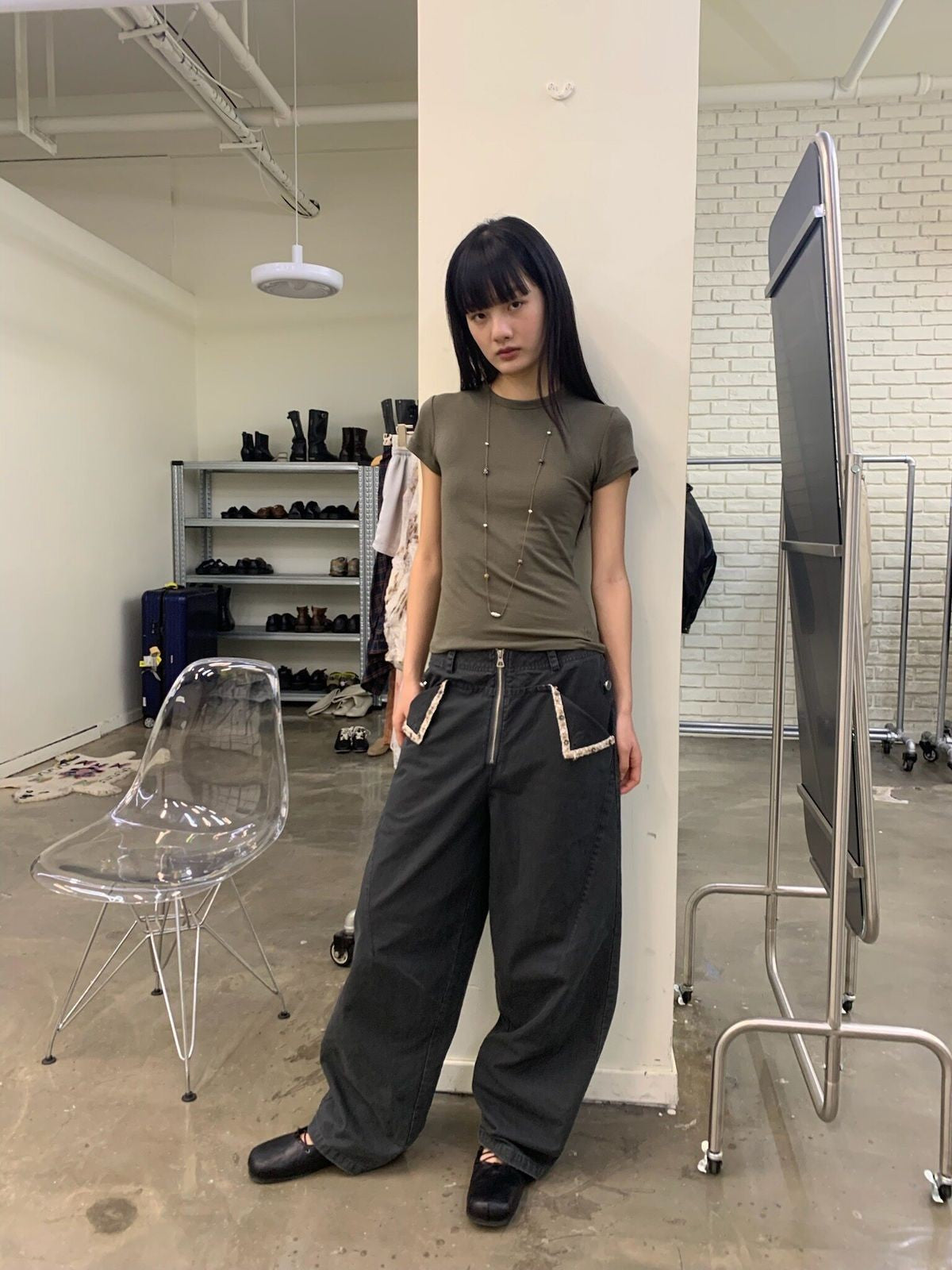 NeverSeez Slim Lyocell Wool Blend Tee in Green - On Model