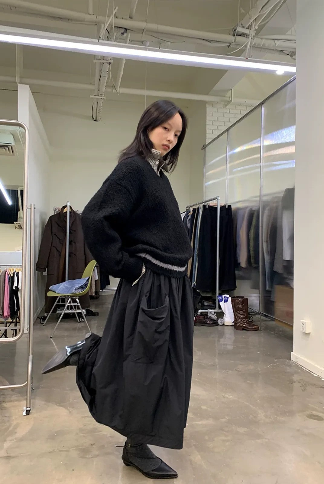 NeverSeez Air Layer Bubble Skirt in Black - On Model