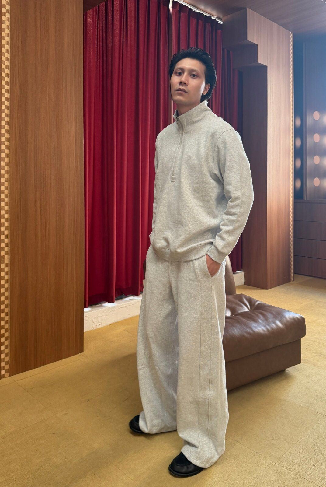 TRIANGLE PROJECT Brushed Cotton Wide Leg Sweatpants in Gray - On Model