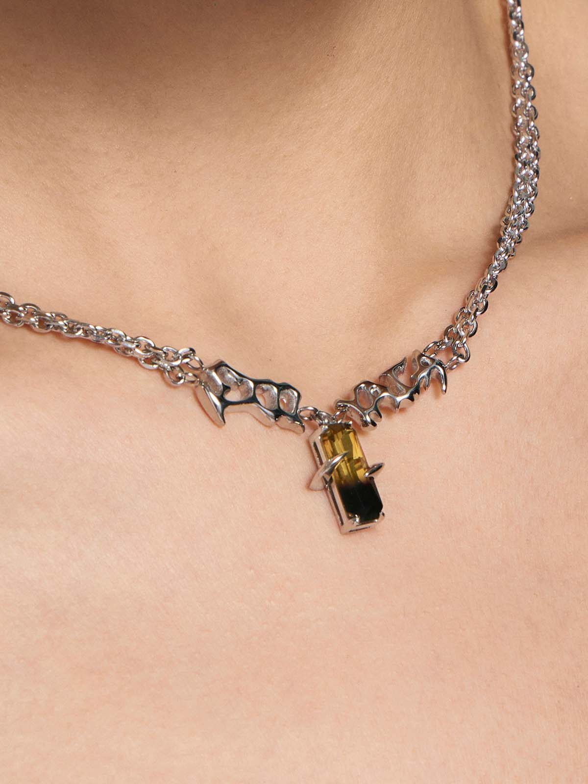 Blackhead Vinyl Wave Gradient Necklace in Silver - On Model