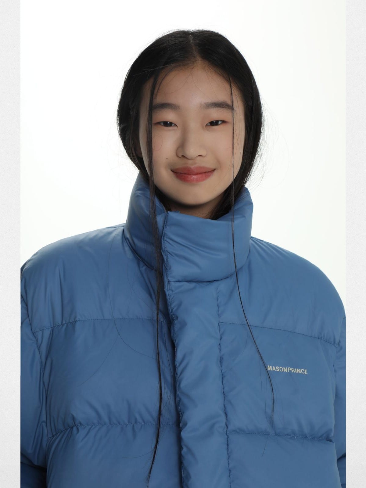 MasonPrince Cropped 90 Down Puffer in Blue - On Female Model
