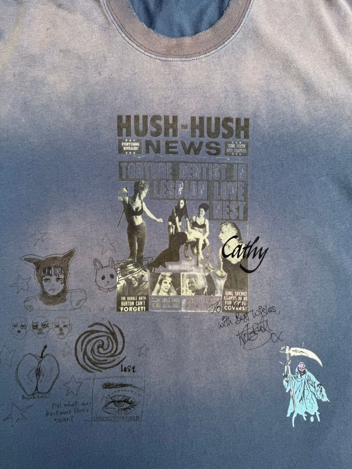 UNKNOWNWORLD Sun Faded Distressed Graphic T Shirt in Navy