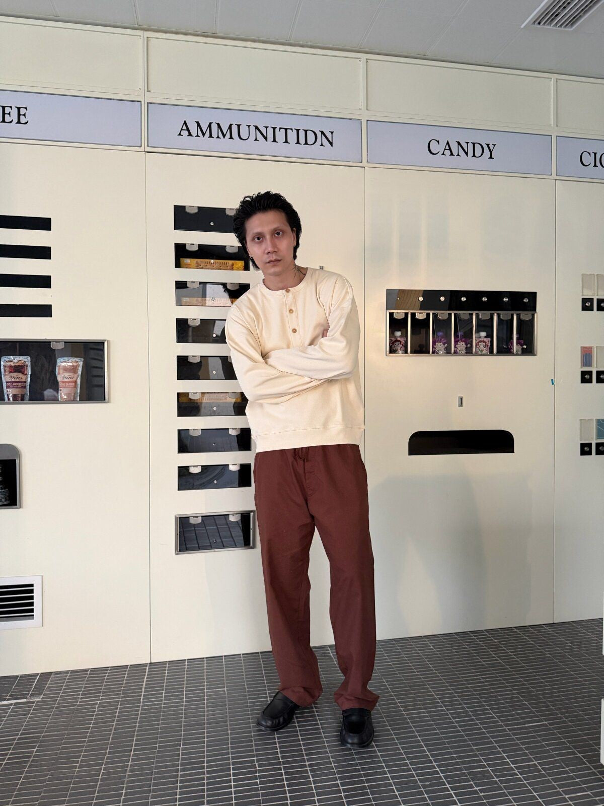 TRIANGLE PROJECT Ribbed Cotton Henley Sweatshirt in White - On Model