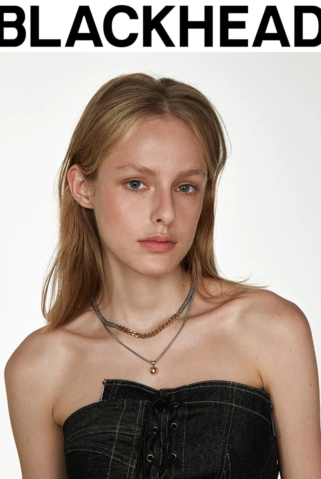 BLACKHEAD Two Tone Spliced Chain Necklace in Gray - On Model