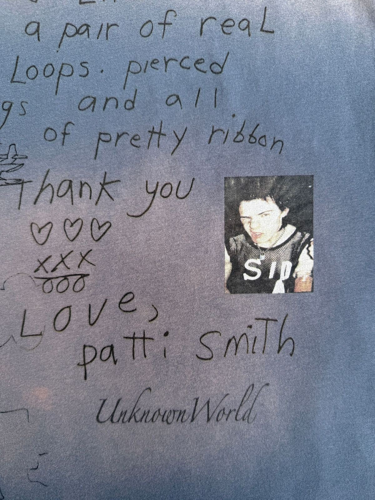 UNKNOWNWORLD Sun Faded Distressed Graphic T Shirt in Navy - Detail