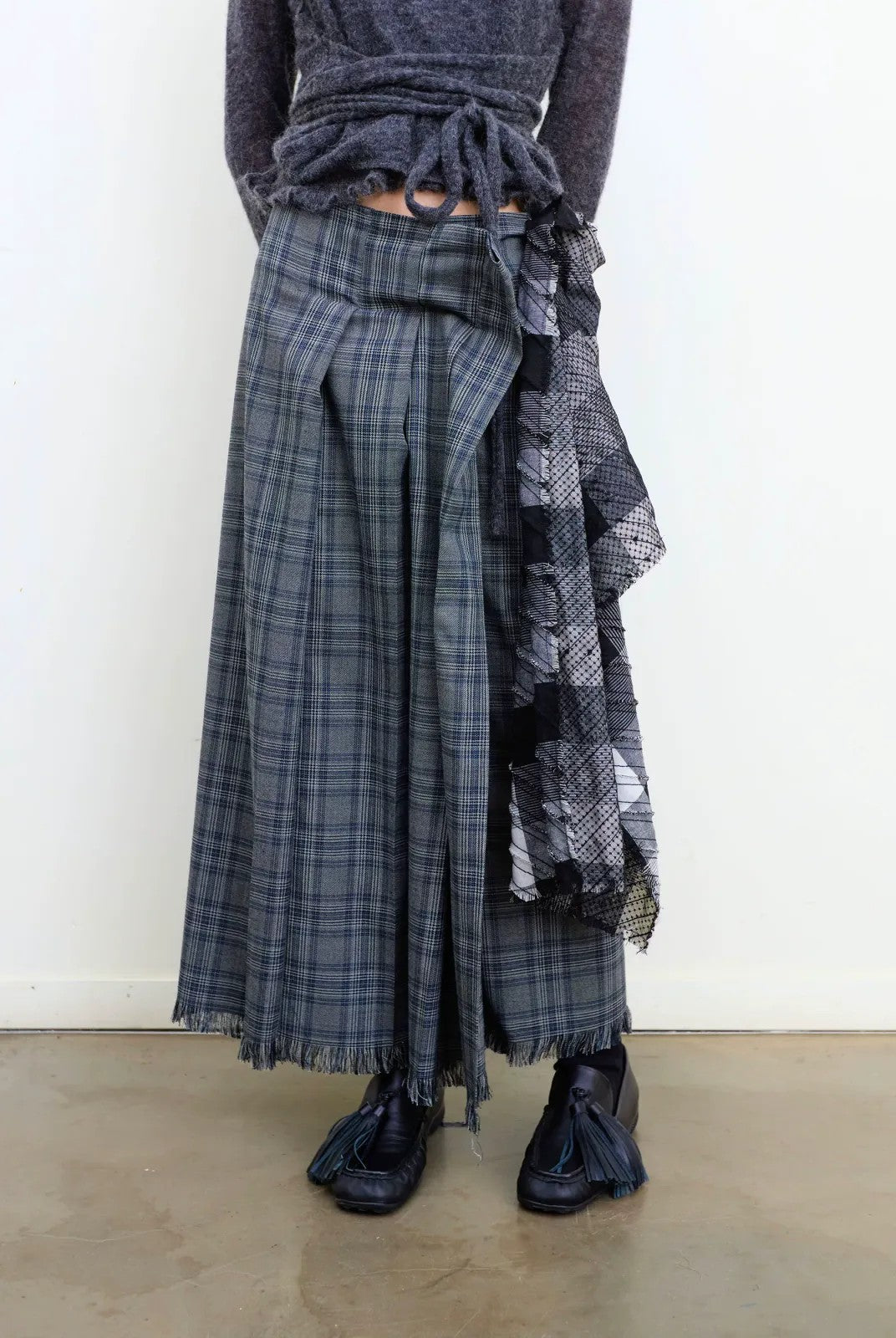 NeverSeez Plaid Pleated Skirt with Detachable Waist in Gray - On Model