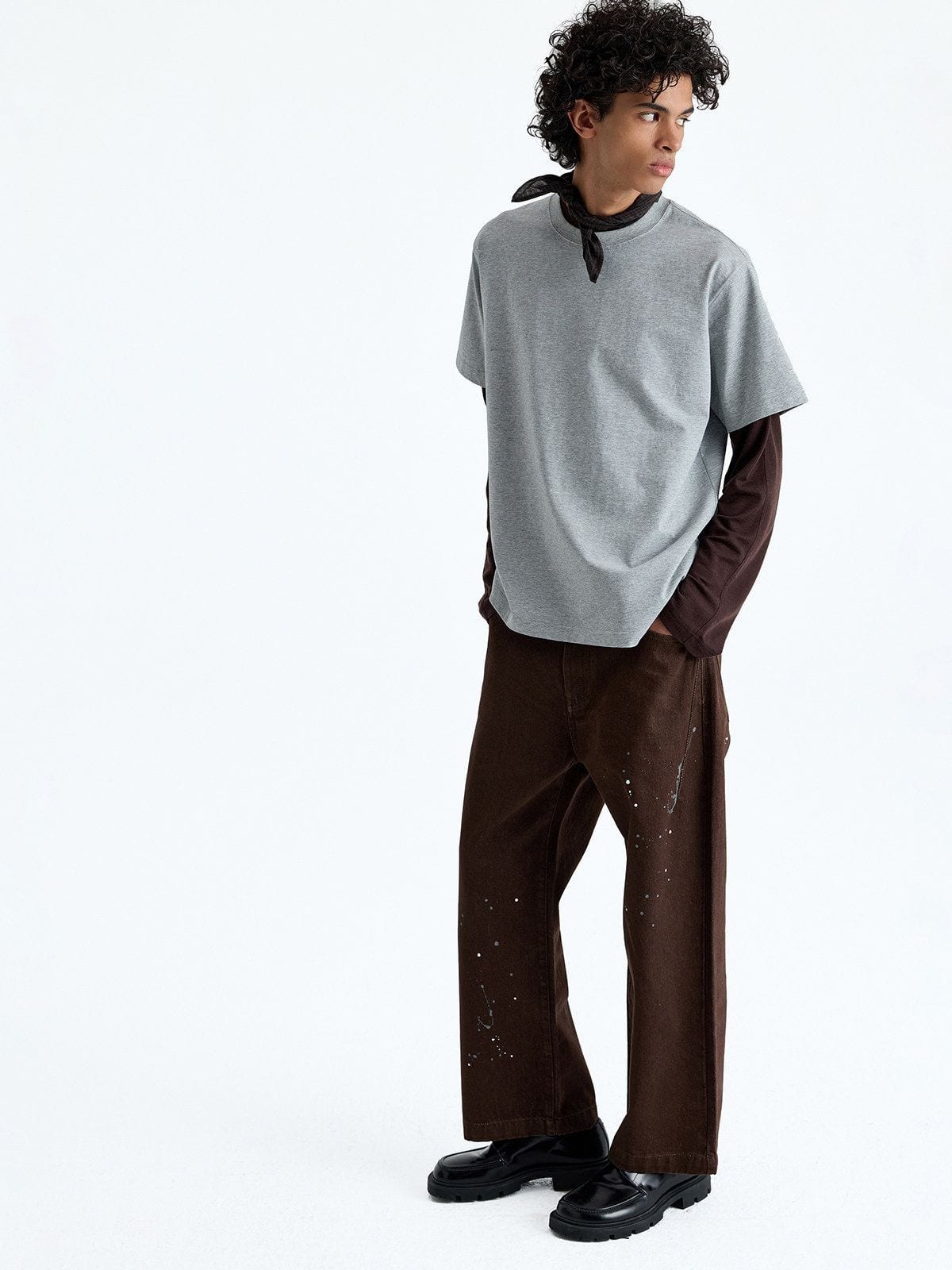 Nans 260g Combed Cotton Crew Neck Tee in Gray - On Model