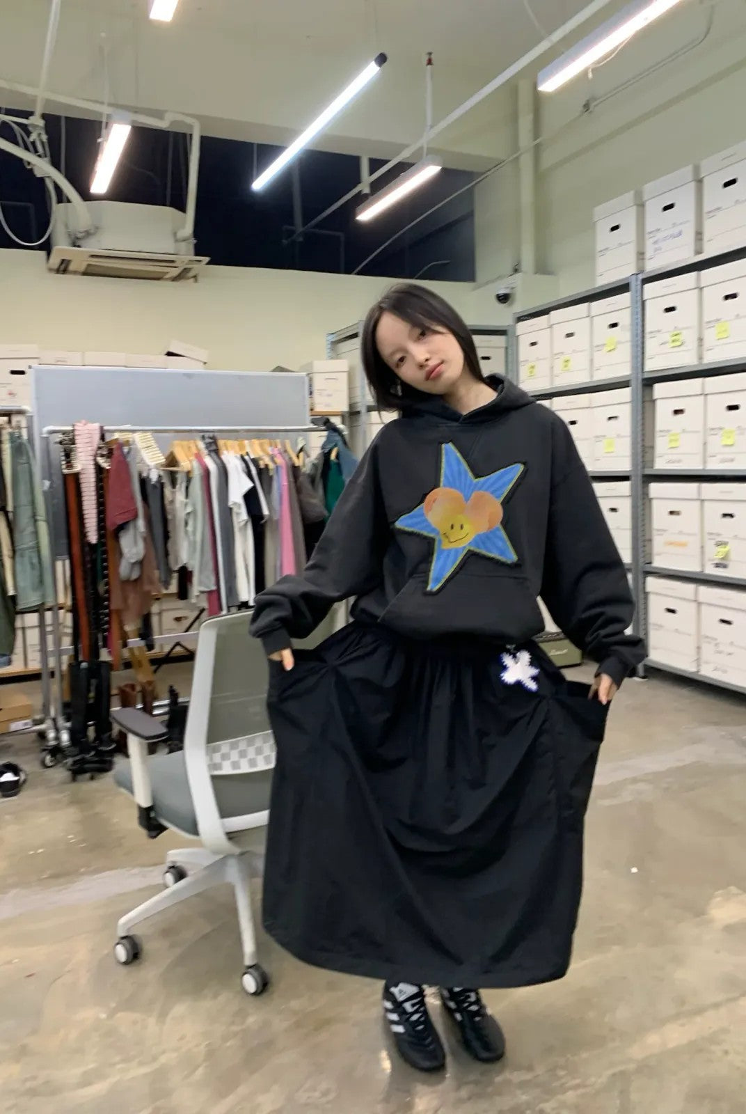 NeverSeez Air Layer Bubble Skirt in Black - On Model