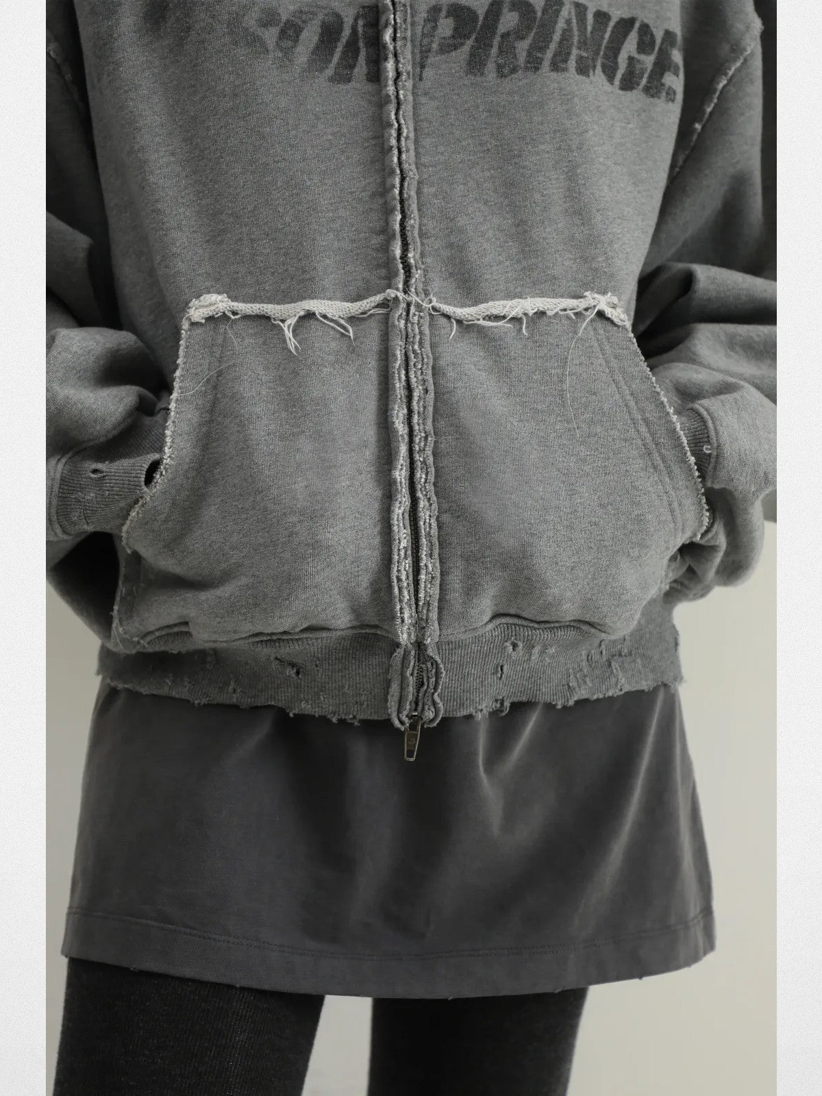 MASONPRINCE Heavyweight Graffiti Zip Hoodie in Gray - On Model