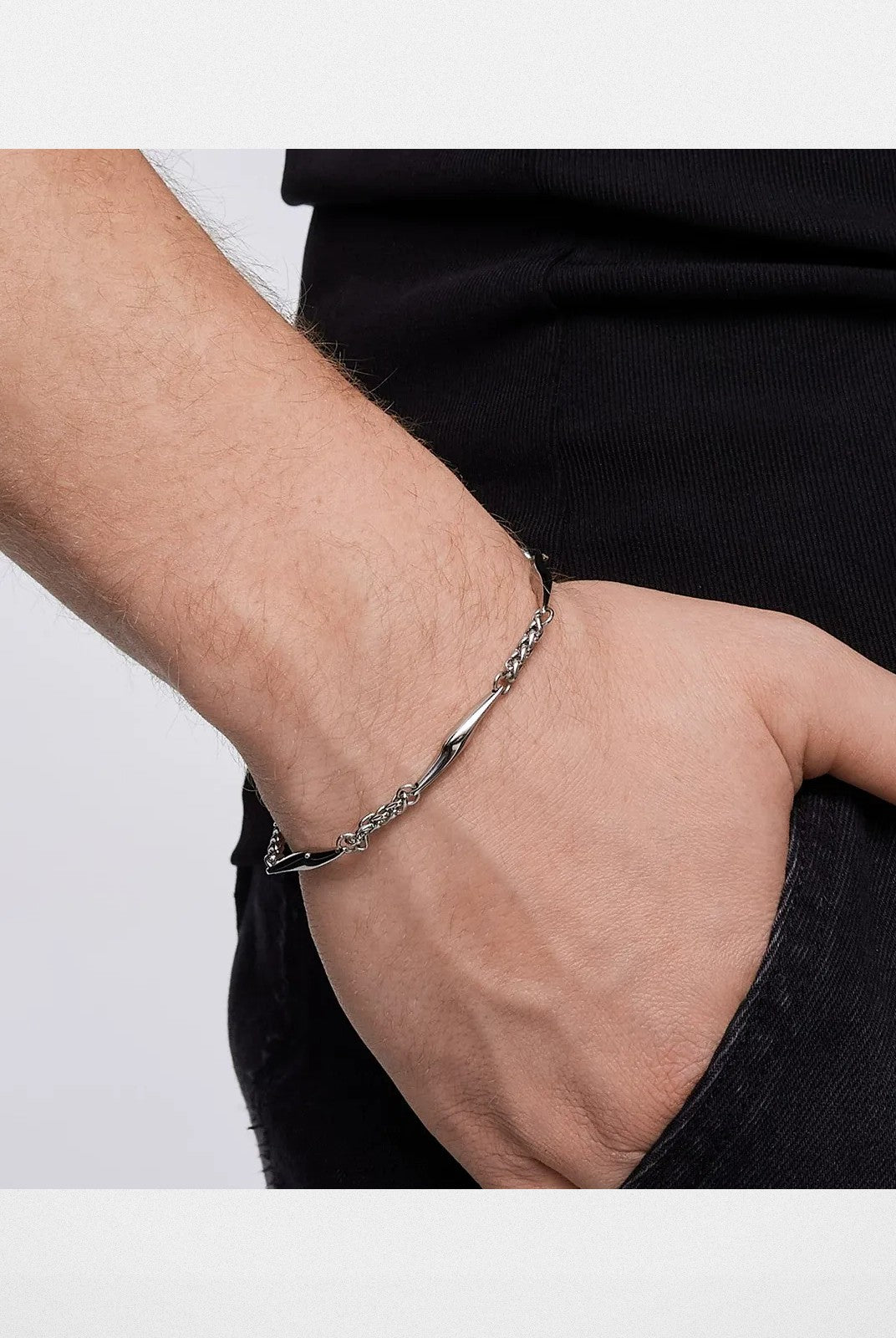 BLACKHEAD Two Tone Spliced Lightning Bracelet in Gold - On Model