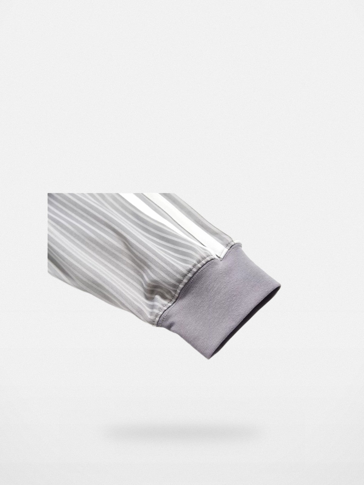 BLINDNOPLAN Distressed Faux Layered Tee in Navy Blue - Detail