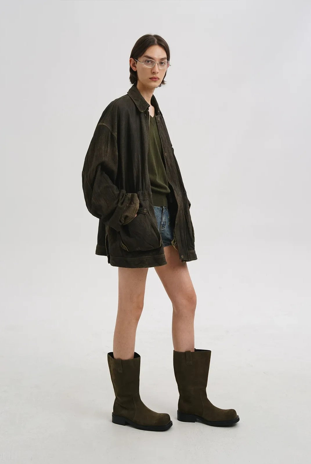 MASONPRINCE Wide Shaft Leather Military Boots in Olive - On Model