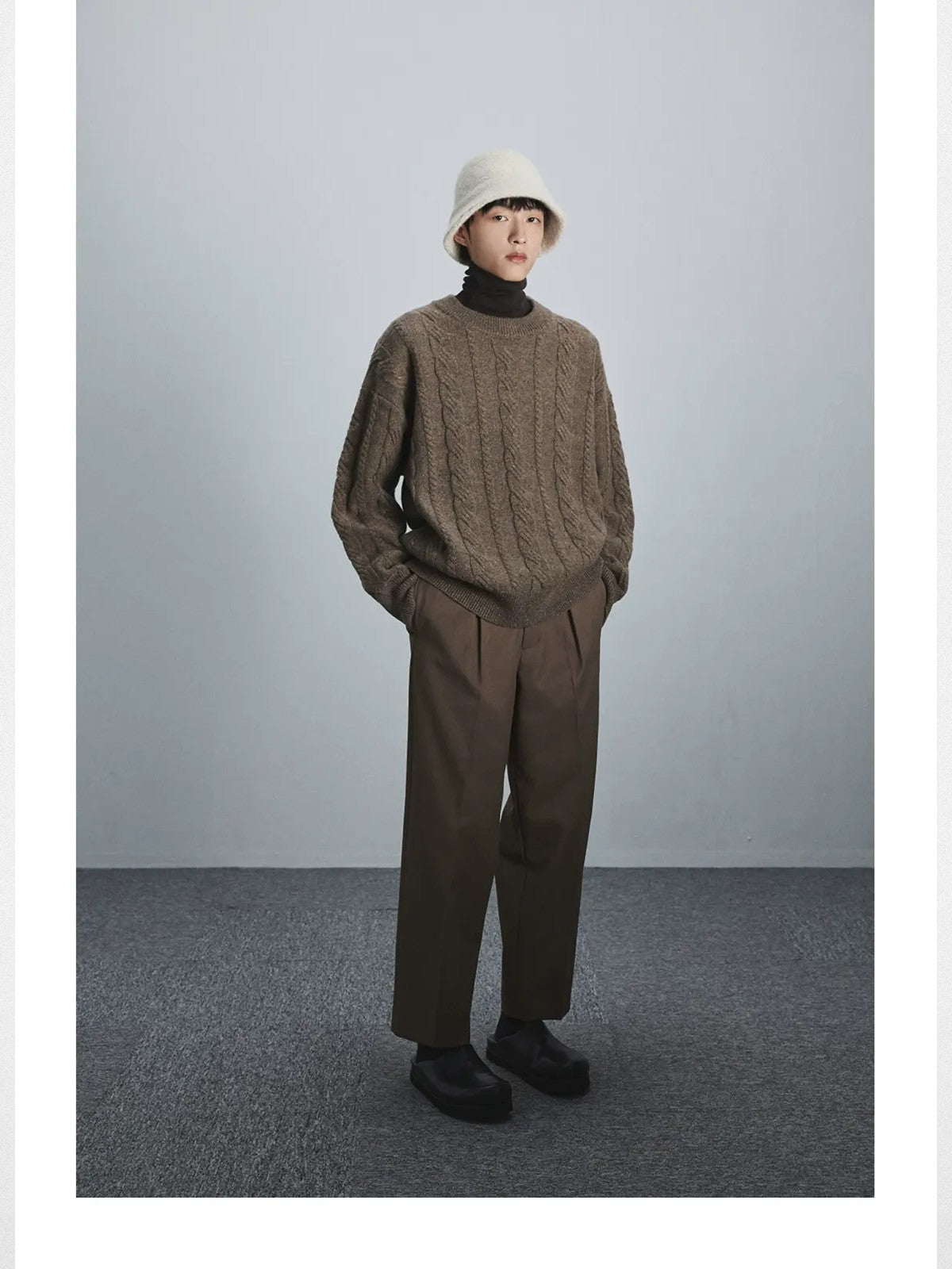 NANS Pleated Brushed Twill Cropped Pants in Brown