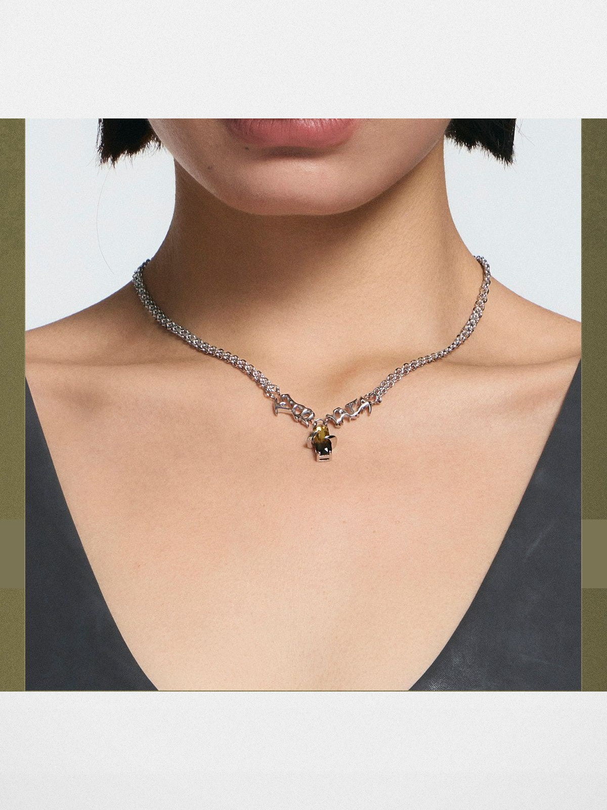 Blackhead Vinyl Wave Gradient Necklace in Silver - On Model