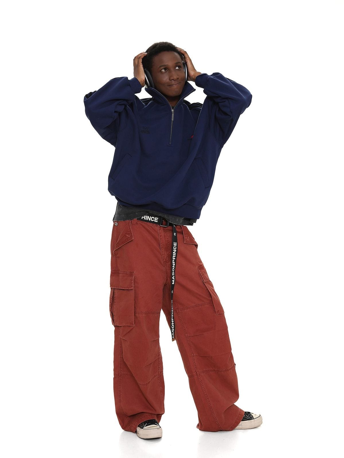 MasonPrince Striped Half Zip Sweatshirt in Navy Blue - On Male Model