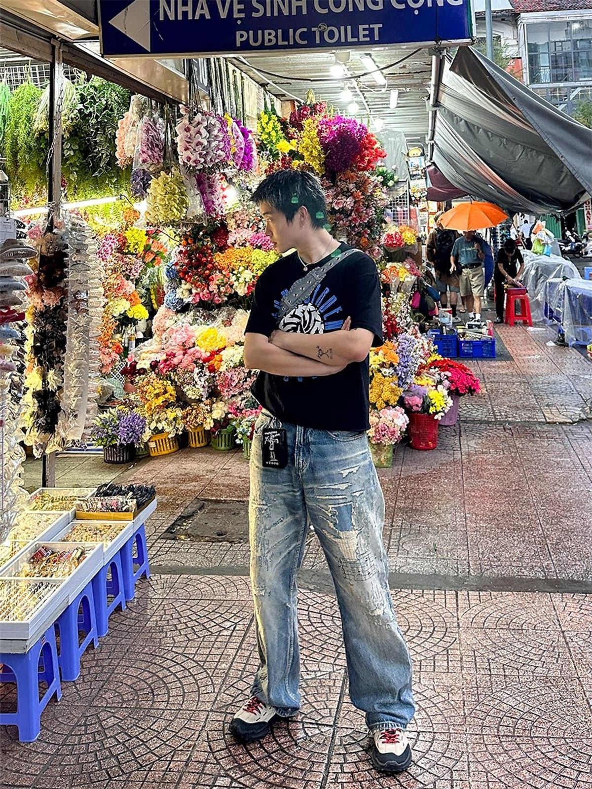 SOD Graphic Print Cotton Boxy T Shirt in Black - On Model