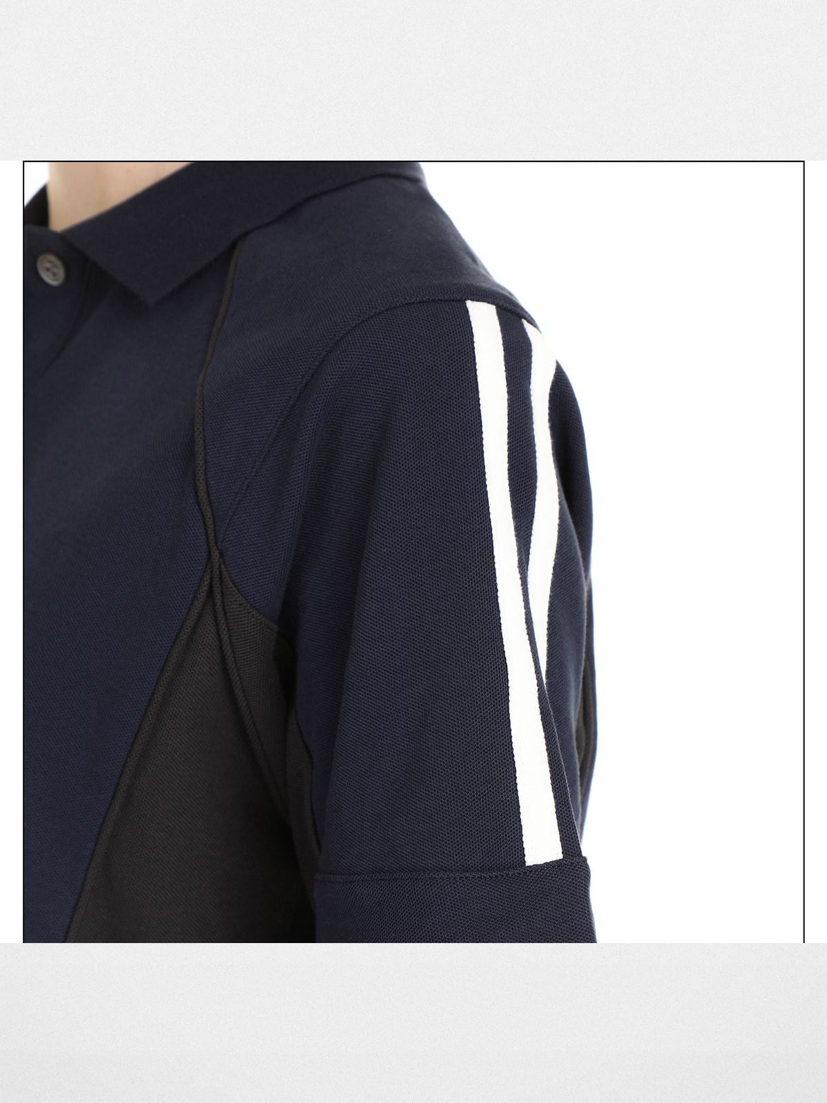 MasonPrince Contrast Panel Knit Polo in Navy Blue - Detail