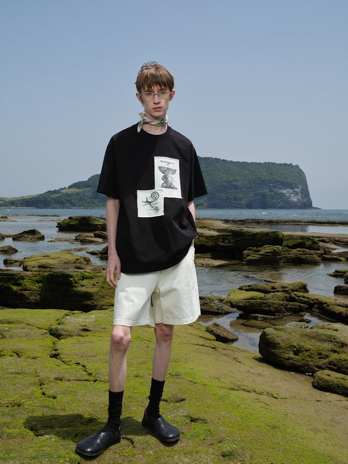 NANS Raw Edge Appliqu Cotton T Shirt in Black - Lifestyle