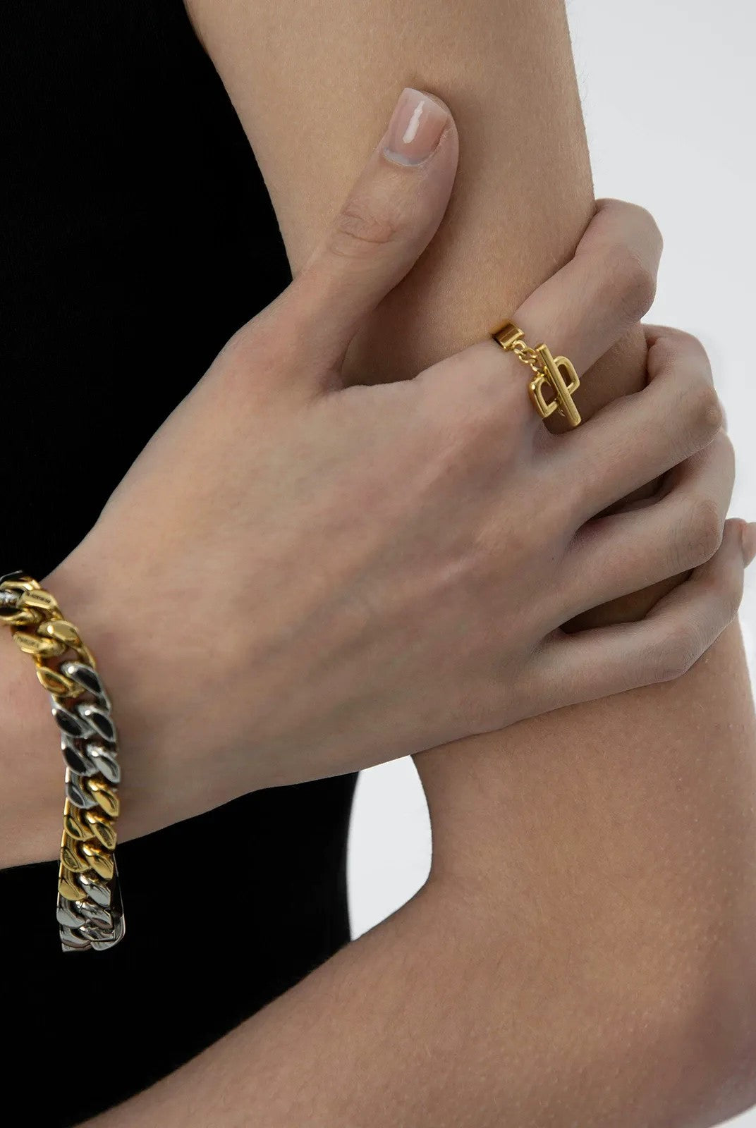 BLACKHEAD Structural Letter B Ring in Yellow - On Model