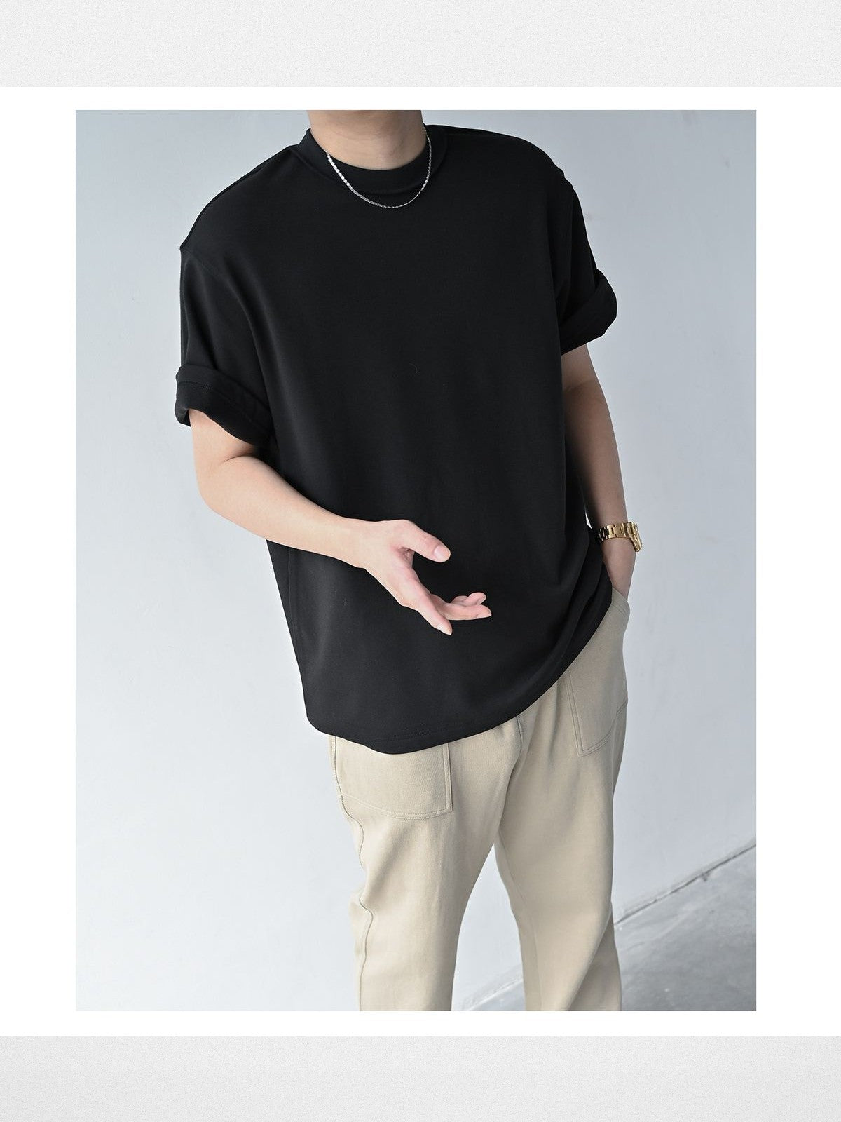 Roolrren Homme Heavyweight Austrian Modal T Shirt in Black - On Model