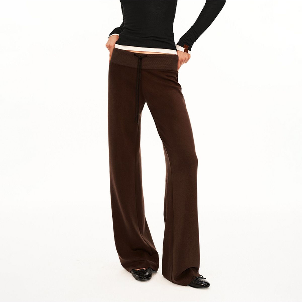 PUKI Lyocell Wide Leg Drawstring Trousers in Brown - On Model