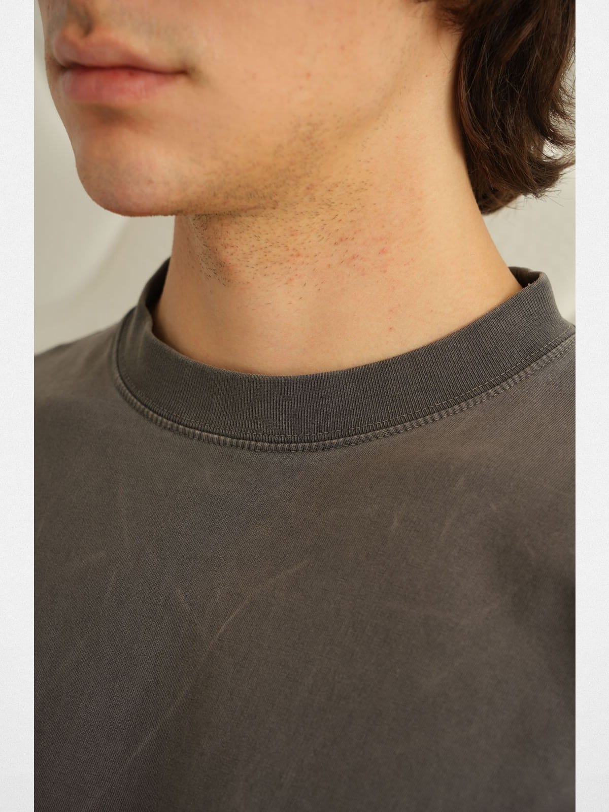 Retro21 Tubular Knit Brushed Cotton T Shirt in Gray - Detail