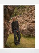 ROOLRREN Homme Waterproof Tech Parachute Pants in Black - Lifestyle