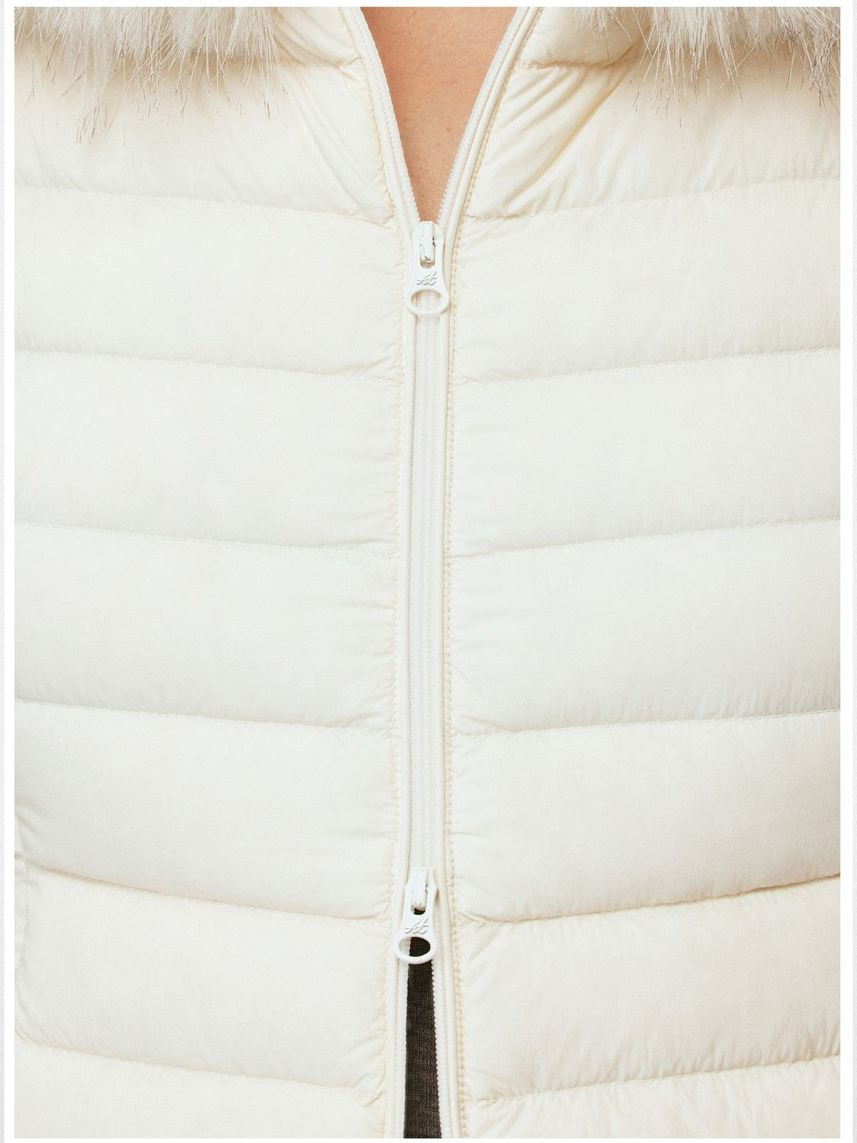 Alright then Slim Faux Fur Down Puffer in White - Detail