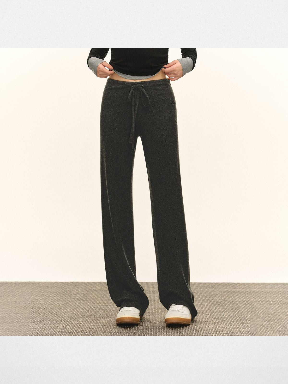 ARISEISM Micro Flare Drawstring Sweatpants in Gray - On Model