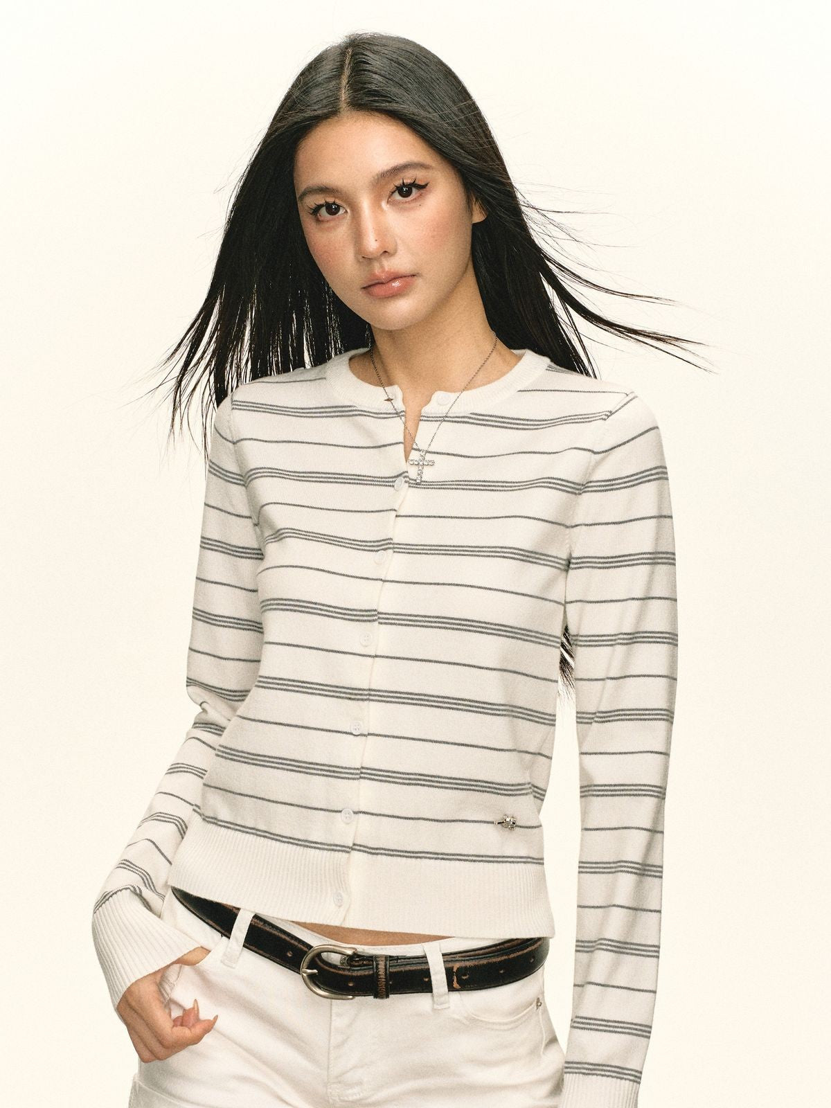 ARISEISM Striped Round Neck Cardigan in White - On Model