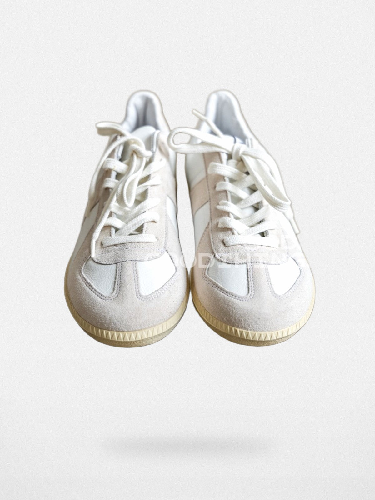 Soda Trends Italian Leather German Army Trainers in White/Ecru