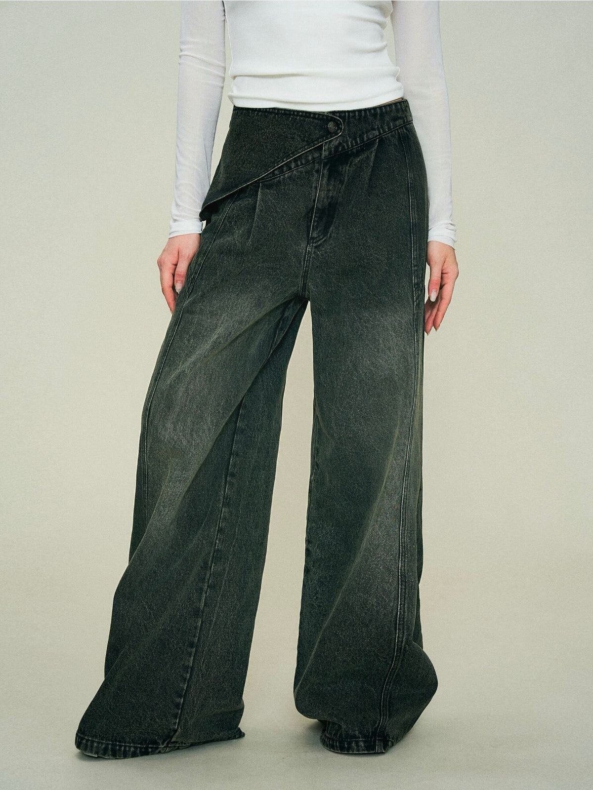 Amee Asymmetrical Waist Wide Leg Jeans in Black - On Model