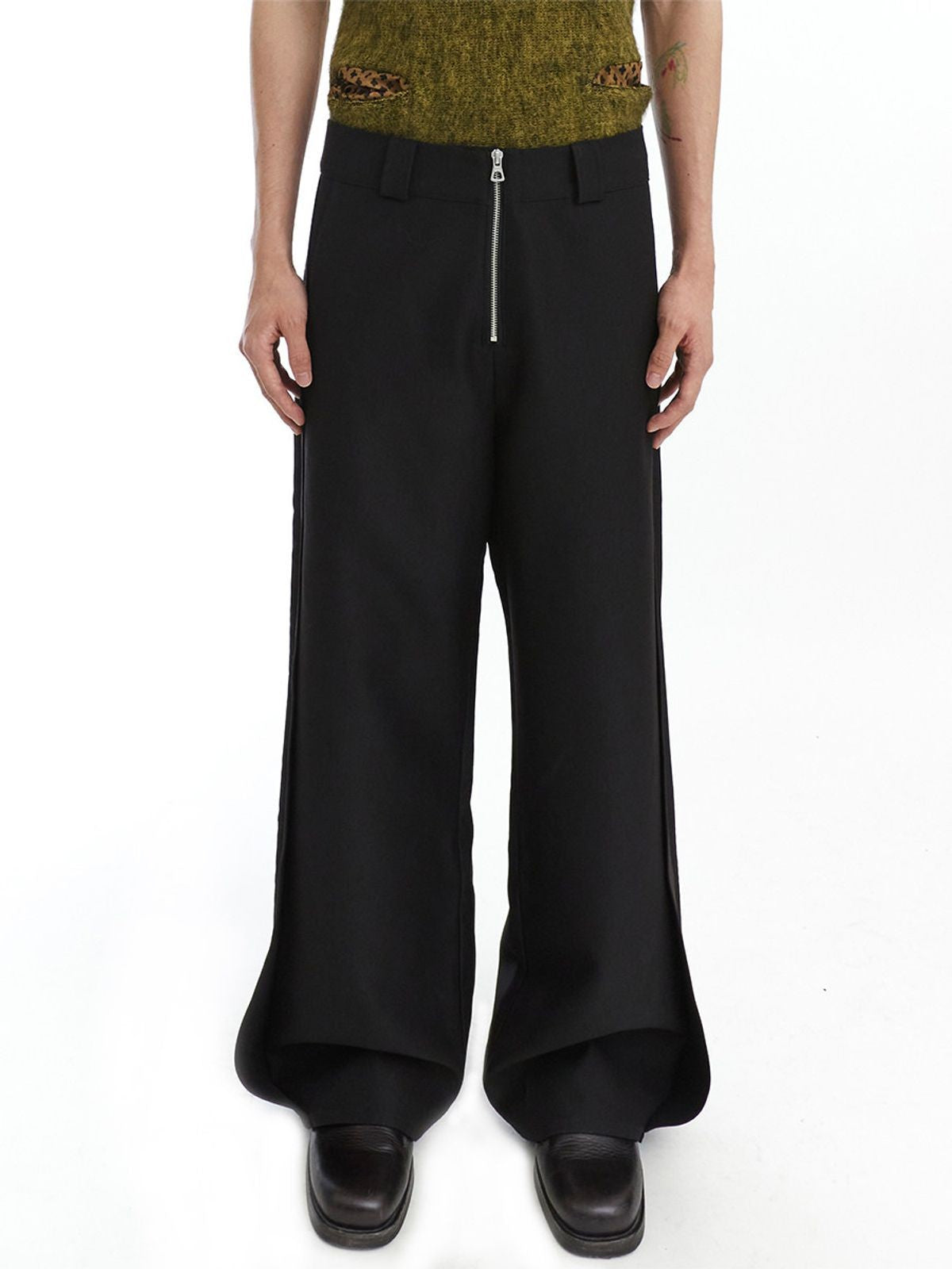 NeverSeez Structured Side Flap Trousers in Black - On Model
