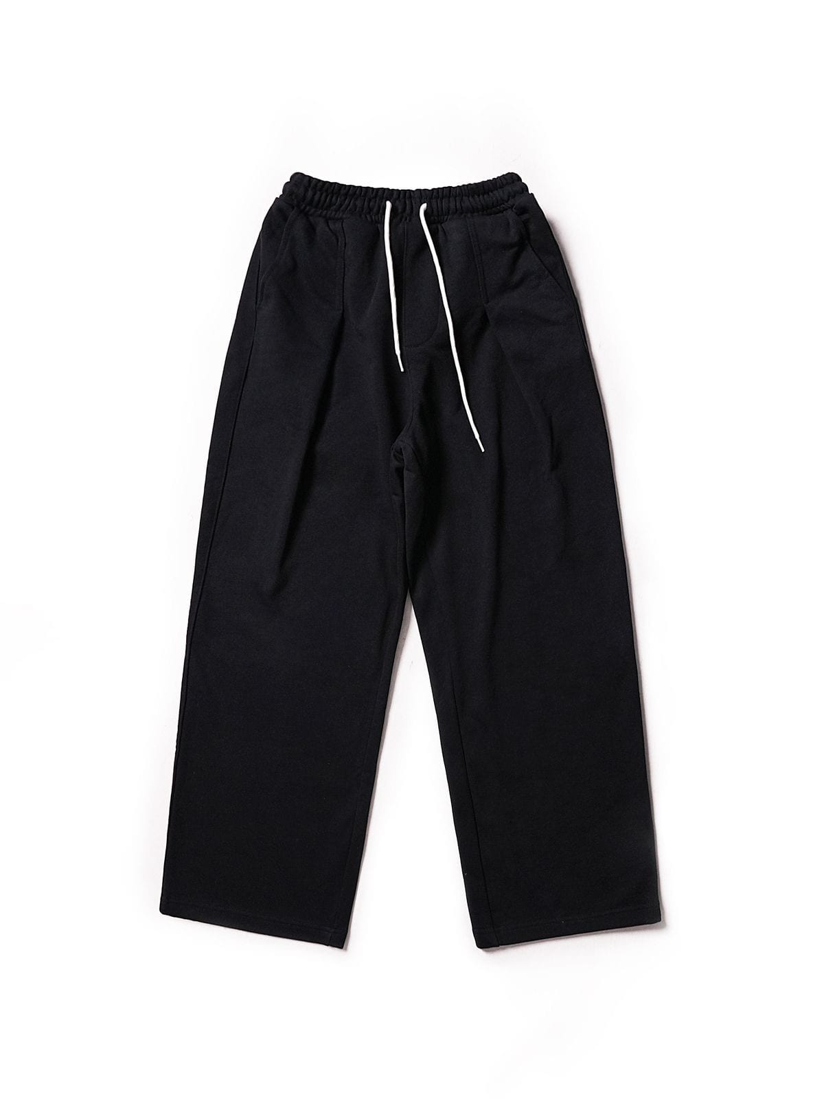 MasonPrince Double Pleated Straight Leg Sweatpants in Black