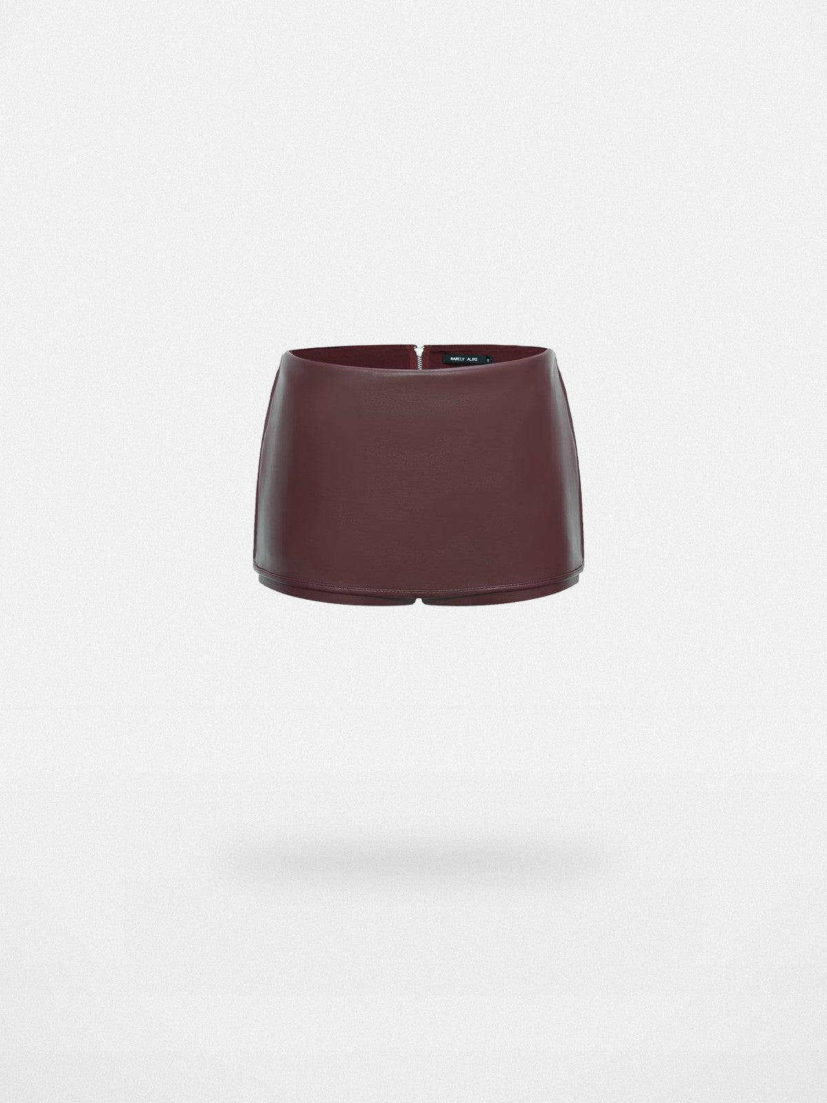 RARELY ALIKE Side Zip Faux Leather Skort in Burgundy