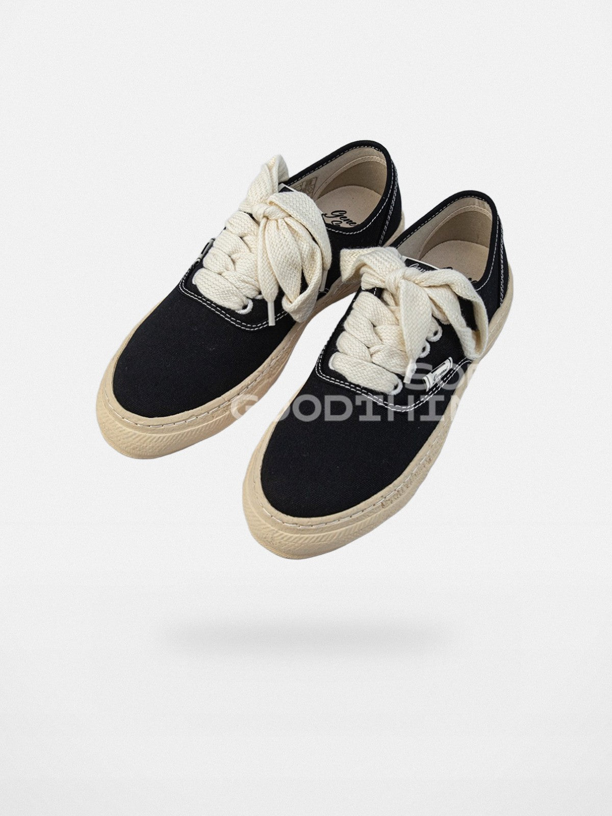 Soda Retro Canvas Low Top Sneakers in BLACK 【S14FW703 】