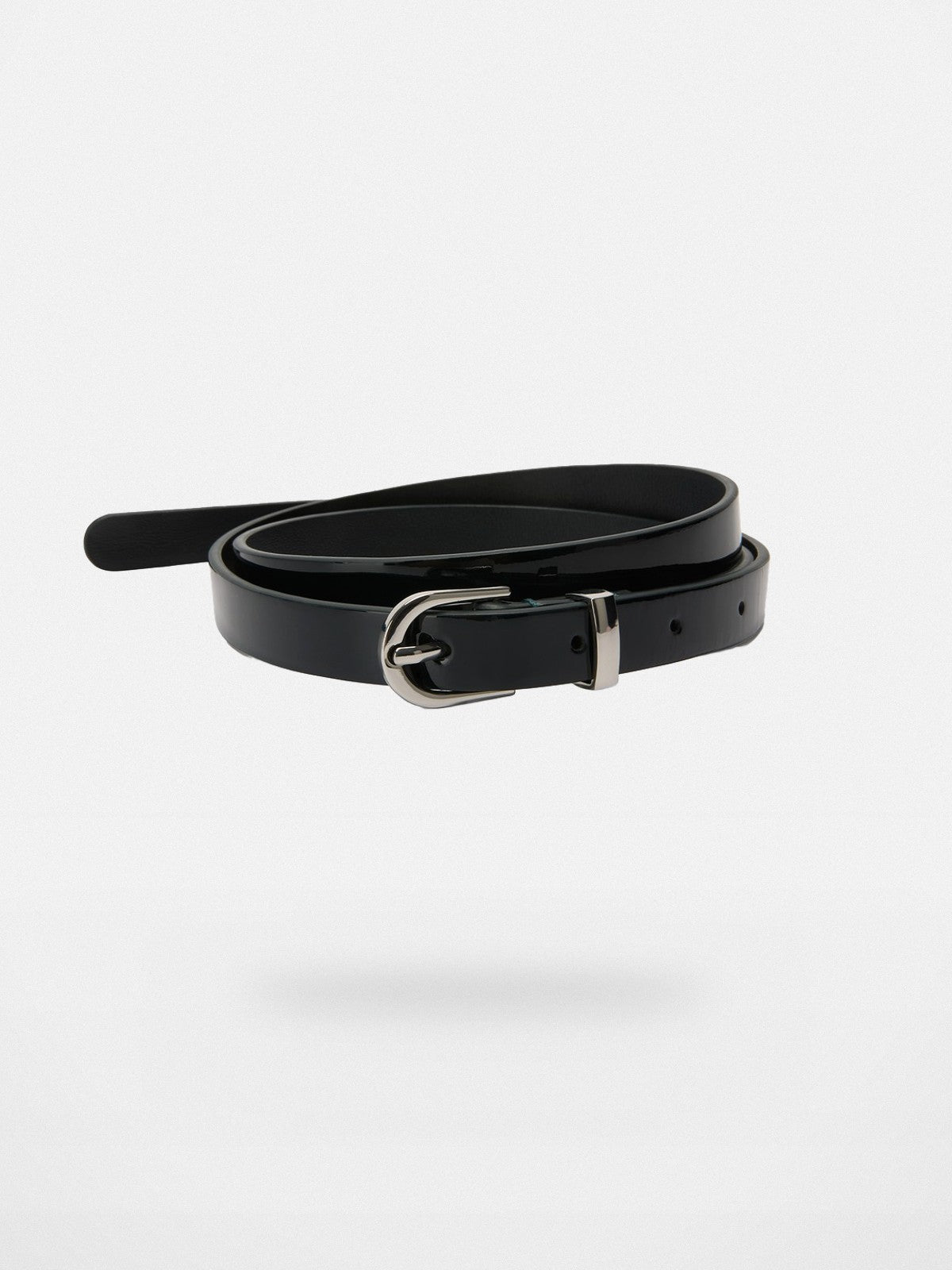 RARELY ALIKE Patent Leather Belt in Black
