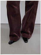 RandomPiece Air Washed Stretch Corduroy Pants in Burgundy - Detail