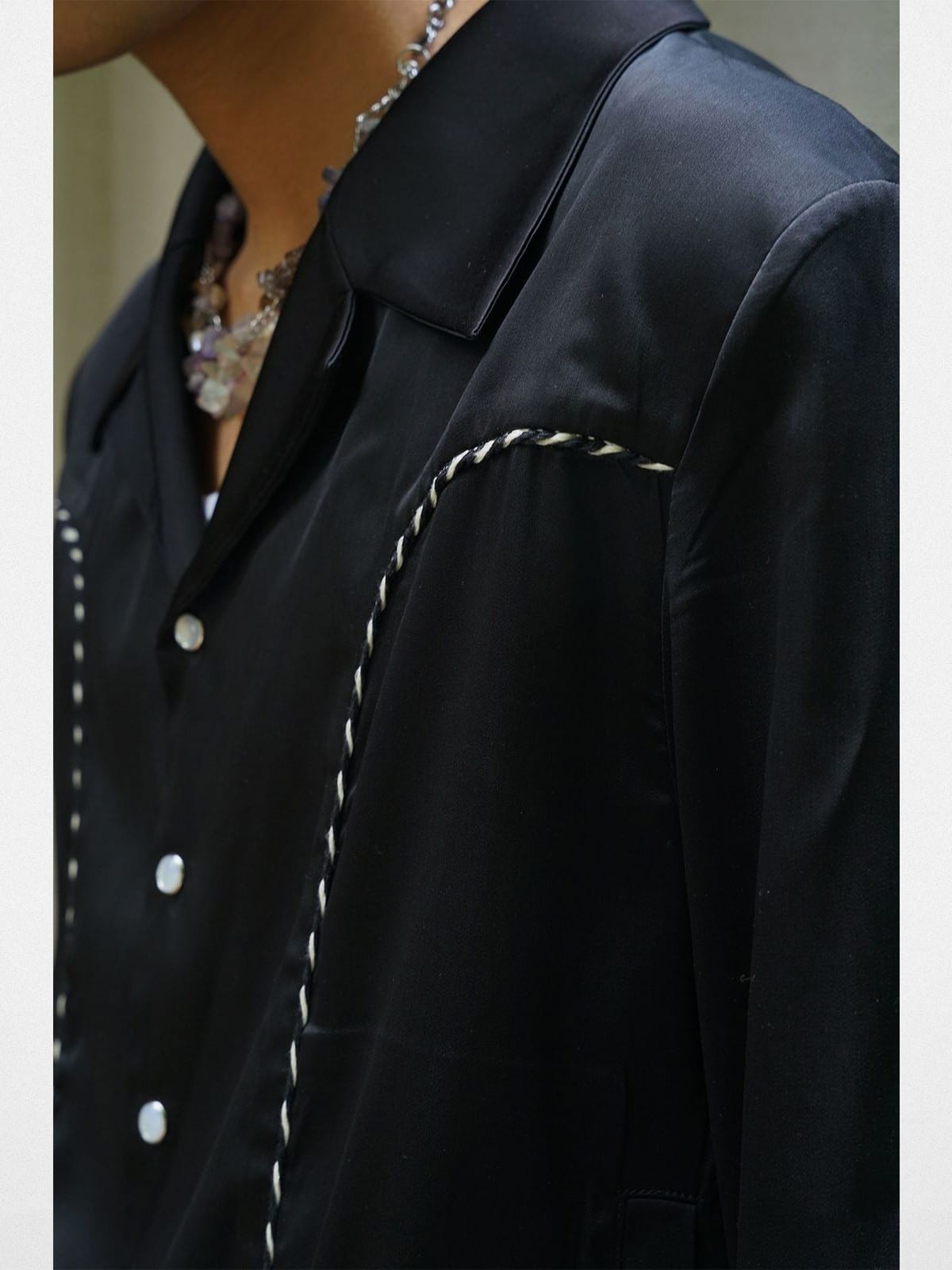 Retro21 Western Fringe Shirt Jacket in Black - Detail