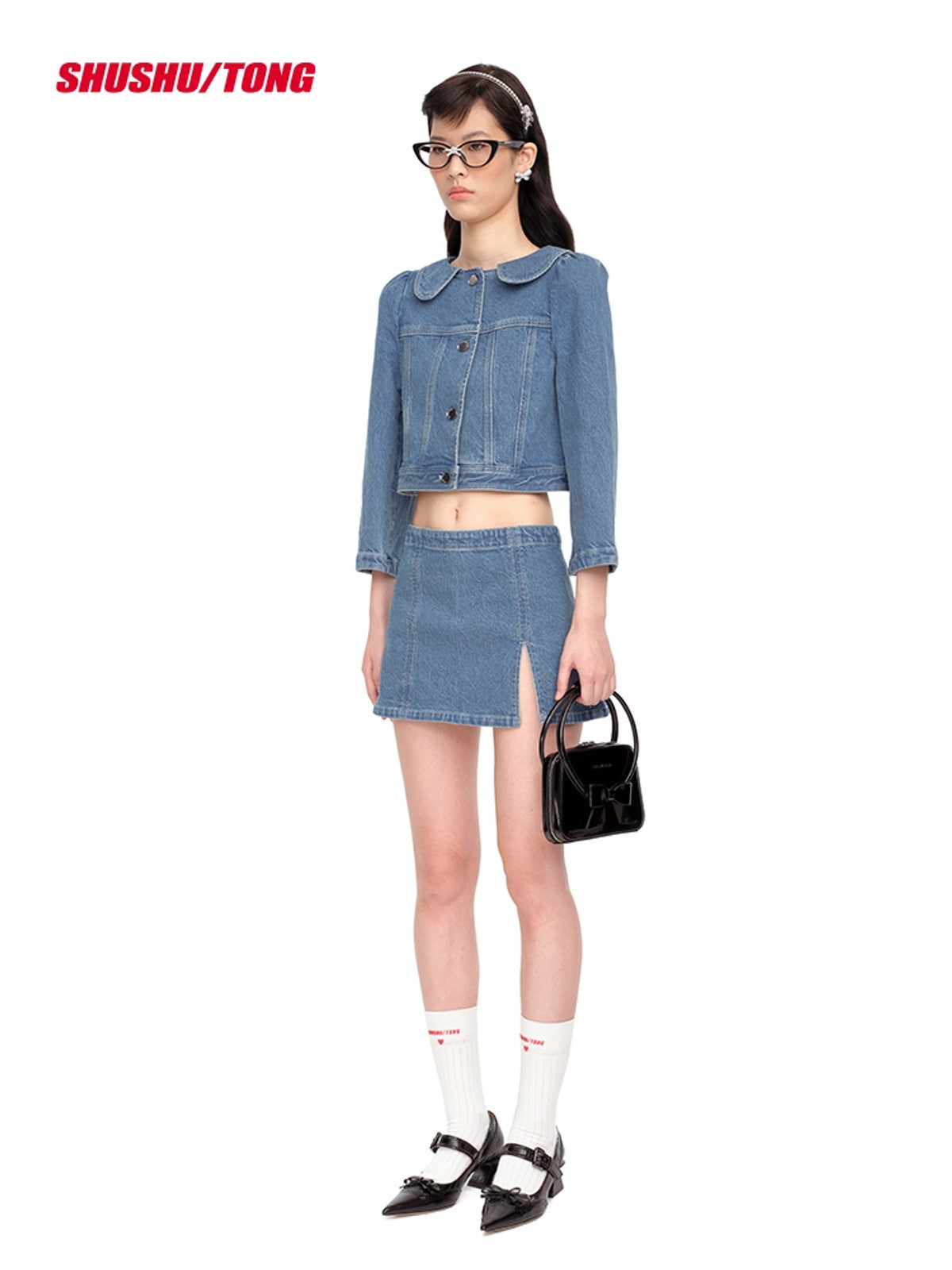 SHUSHUTONG Round Collar Cropped Denim Jacket in Blue - On Model