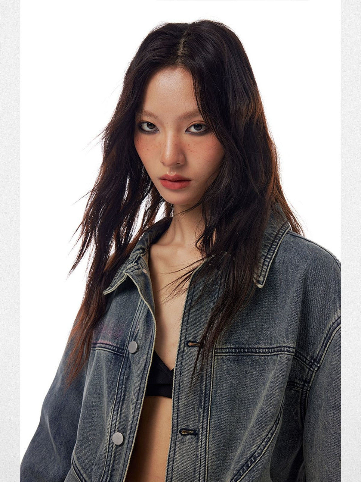 THELIGHT OFFICIAL Washed Distressed Denim Jacket in Blue - On Model