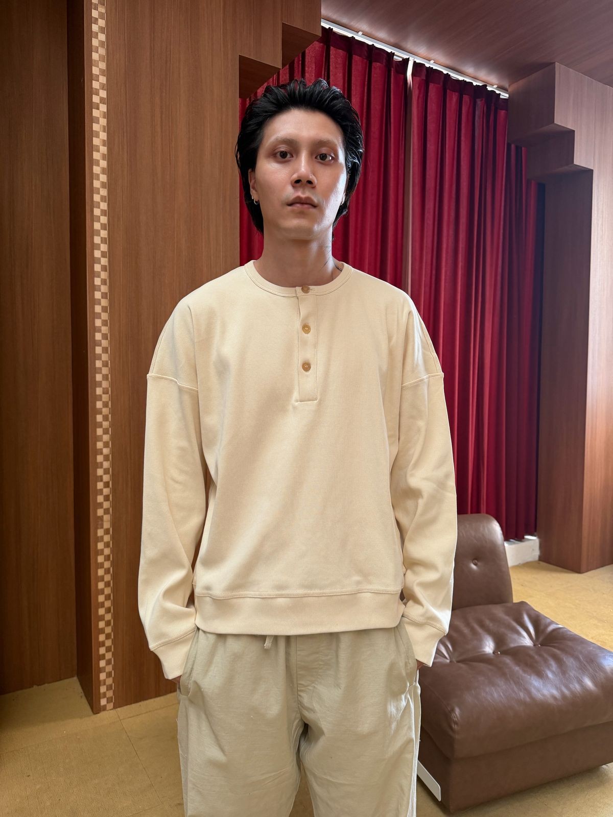 TRIANGLE PROJECT Ribbed Cotton Henley Sweatshirt in White - On Model