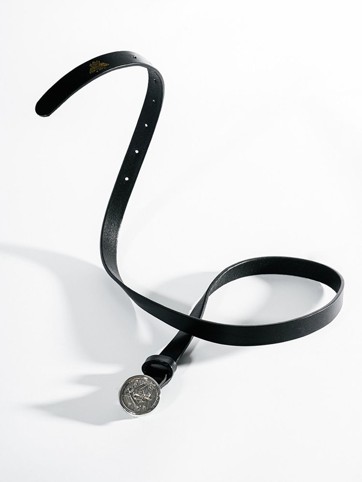 Grotto Arrow Buckle Italian Leather Thin Belt in Black